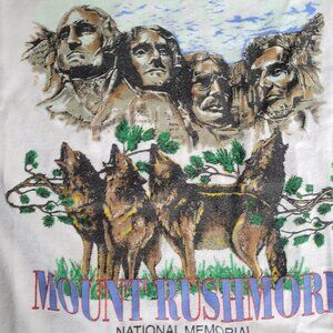 Mount Rushmore Shirt Vintage Kids Tee Size M Youth wolves